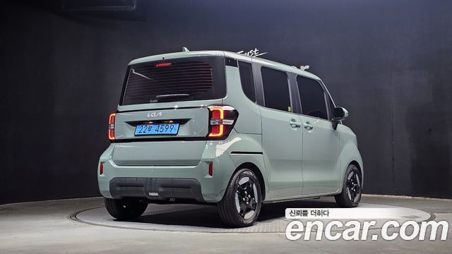 Kia RAY Air — photo 1 of 32