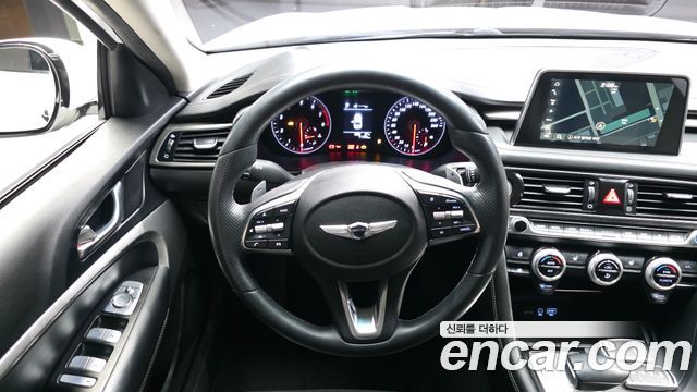 2019 Genesis G70 2.0T, photograph 5