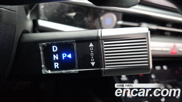 Hyundai Grandeur 2,5 Gasoline 2WD — photo 1 of 20