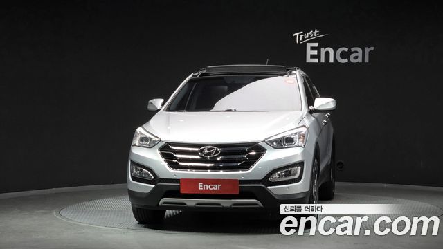 Hyundai Santafe Diesel(e-VGT) 2.2 2WD Exclusive — photo 1 of 20