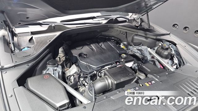 Genesis GV80 2.5T Gasoline AWD — photo 1 of 33