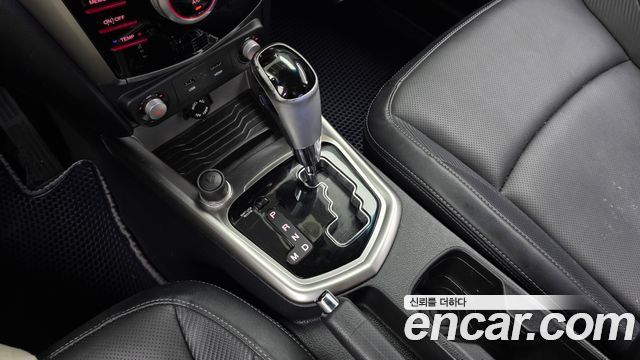 KG_Mobility_Ssangyong TIBOLI Diesel LX 4WD — photo 1 of 20