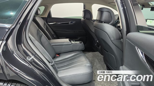 Genesis G80 Gasoline 2.5 Turbo AWD — photo 1 of 31