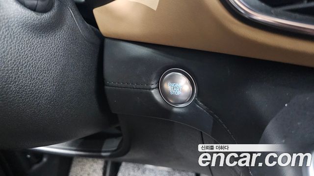 Hyundai Santafe Gasoline 2.5T 2WD — photo 1 of 35