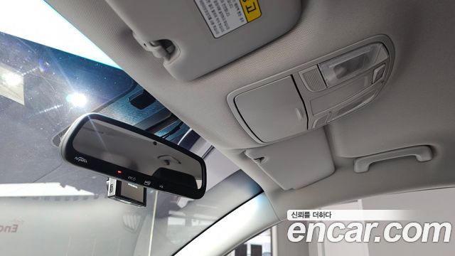 Hyundai Tucson Diesel 2.0 2WD — photo 1 of 32