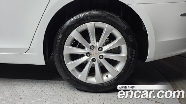 2016 ChevroletGMDaewoo Cruze 1.8 LTZ, photograph 1