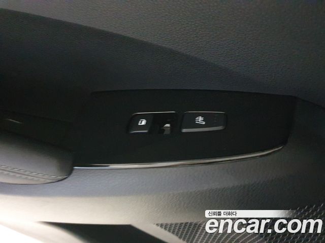 Kia Seltos Gasoline 1.6 Turbo 2WD — photo 1 of 15