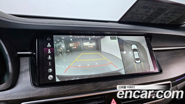 Kia K7 Signature — photo 1 of 20