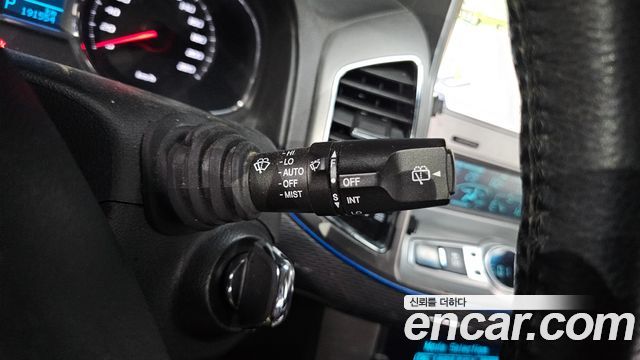 ChevroletGMDaewoo Captiva 2WD LT Premium — photo 1 of 20