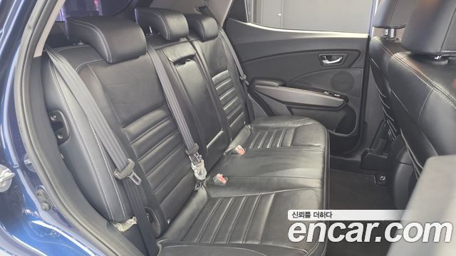 KG_Mobility_Ssangyong TIBOLI LX 2WD — photo 1 of 20