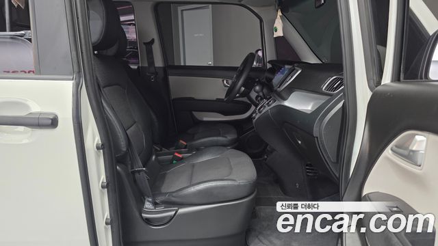 2021 Kia RAY Van, photograph 2