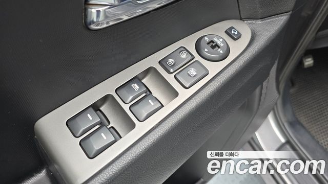 Kia Sportage Diesel 2WD Trendy — photo 1 of 20