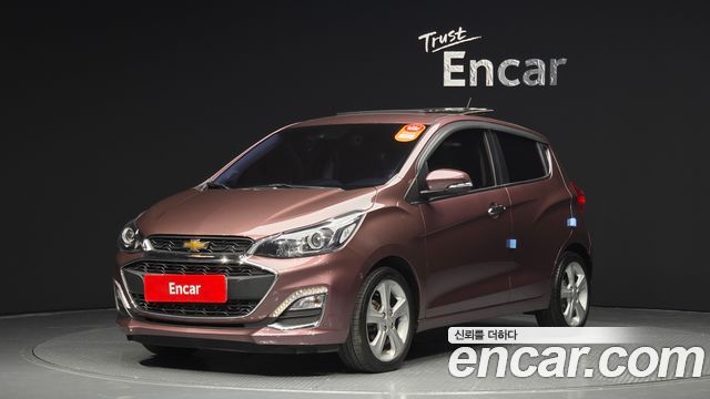 2018 ChevroletGMDaewoo Spark Premier, photograph 8