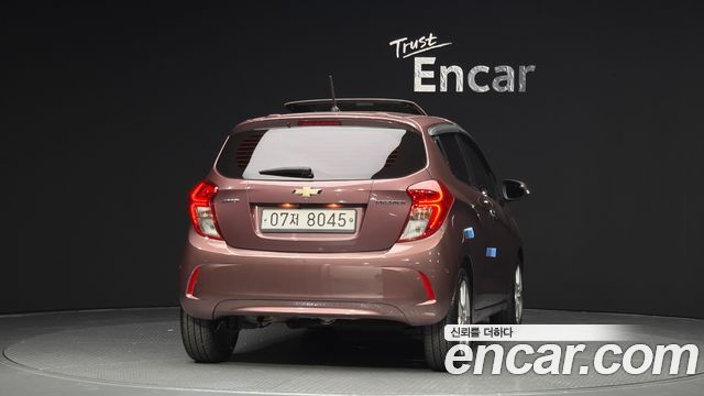 2018 ChevroletGMDaewoo Spark Premier, photograph 6