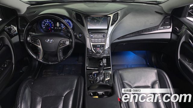 Hyundai Grandeur HG300 Exclusive — photo 1 of 20