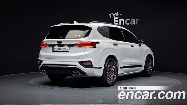 Hyundai Santafe Gasoline 2.0T 2WD — photo 1 of 20