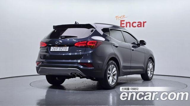 Hyundai Santafe Diesel 2.0 2WD — photo 1 of 20