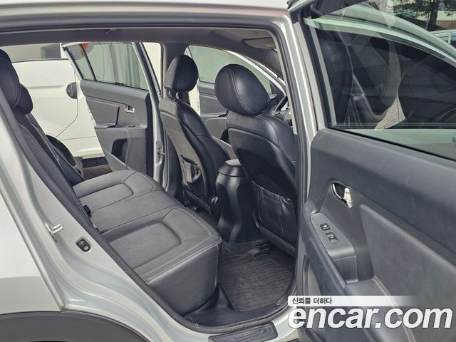 Kia Sportage Diesel 2WD TLX — photo 1 of 19
