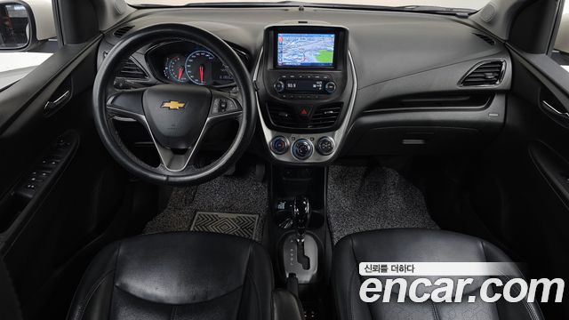 ChevroletGMDaewoo Spark LT — photo 1 of 20