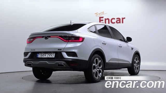 Renault-KoreaSamsung XM3 1.3 TCe RE Signature — photo 1 of 20