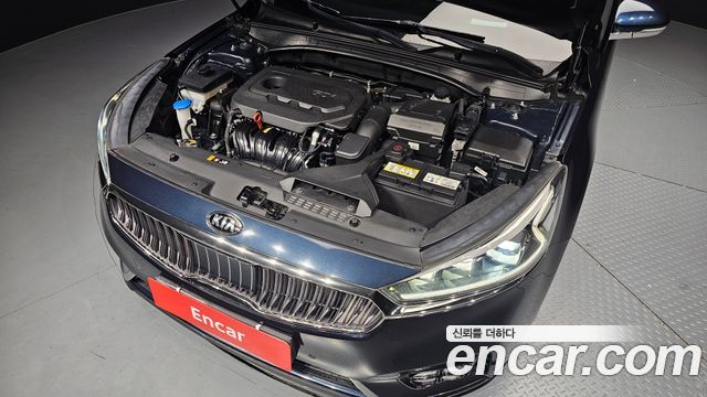 Kia K7 2.4 Worldcup Edition — photo 1 of 20