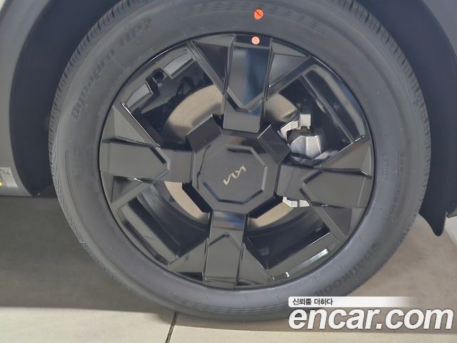 Kia Sportage HEV 1.6 2WD — photo 1 of 20