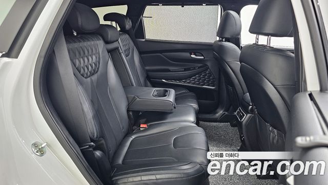 Hyundai Santafe Gasoline 2.5T 2WD — photo 1 of 37