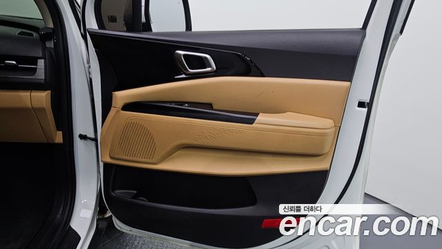 2023 Kia Canival Diesel 11-Seater Prestige, photograph 6