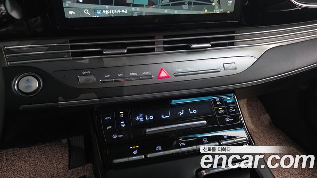 Hyundai Grandeur 3.0 LPi Rent Car — photo 1 of 34