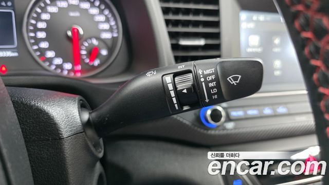 2016 Hyundai AVANTE 1.6 Turbo Sport, photograph 6