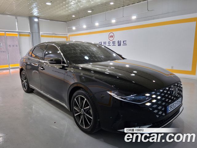 Hyundai Grandeur 3.3 — photo 1 of 20