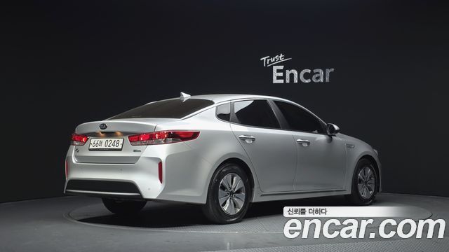 Kia K5 Noblesse — photo 1 of 31