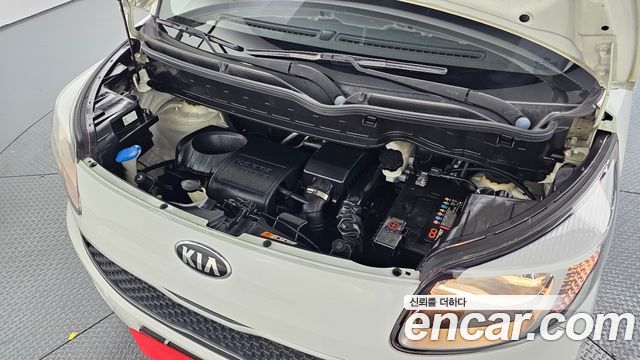 2013 Kia RAY Deluxe Special, photograph 9
