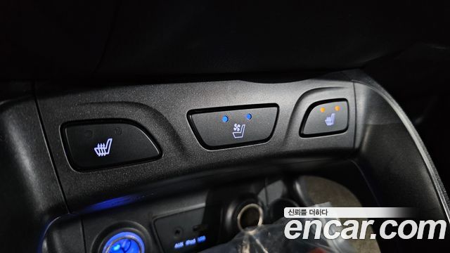 2013 Hyundai Tucson Diesel(e-VGT) 2WD, photograph 3