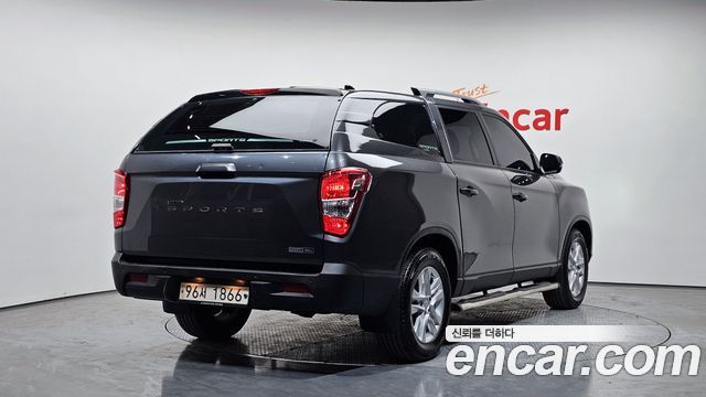 KG_Mobility_Ssangyong Rexton Diesel 2.2 4WD — photo 1 of 30