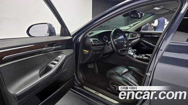 Genesis EQ900 3.3 T-GDI AWD — photo 1 of 20