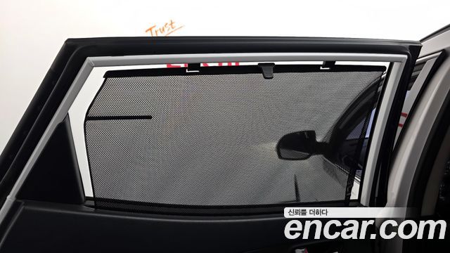 Hyundai Santafe Diesel 2.0 2WD — photo 1 of 36