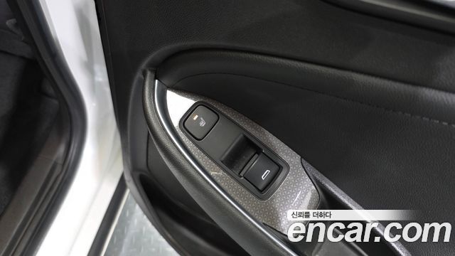 2021 ChevroletGMDaewoo Malibu 2.0 Turbo LT, photograph 12