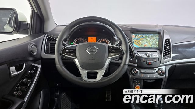 2017 KG_Mobility_Ssangyong KORANDO 2.2 RX 2WD, photograph 3