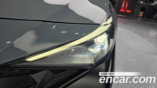 Hyundai AVANTE 2.0 N — photo 1 of 30