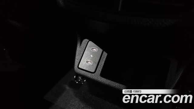 Kia Seltos Gasoline 2.0 2WD — photo 1 of 30