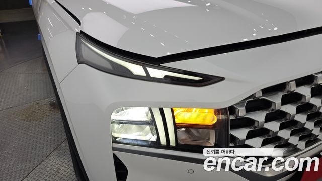 Hyundai Santafe Diesel 2.2 2WD — photo 1 of 31