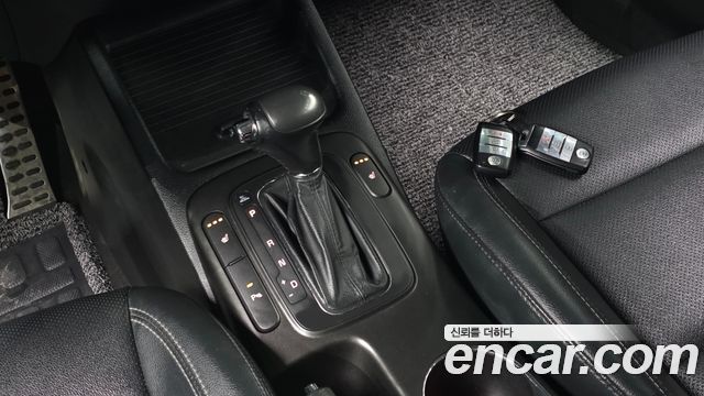 Kia K3 Noblesse — photo 1 of 30