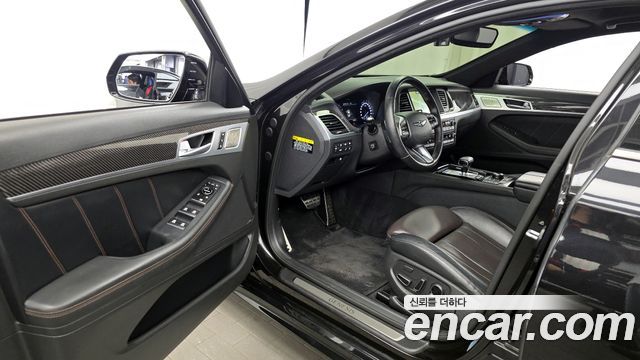 2017 Genesis G80 3.3 T-GDI AWD, photograph 12