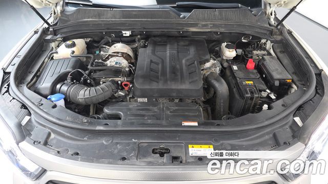 KG_Mobility_Ssangyong Rexton Diesel 2.2 4WD — photo 1 of 33