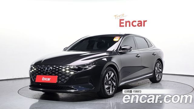 Hyundai Grandeur Exclusive — photo 1 of 33