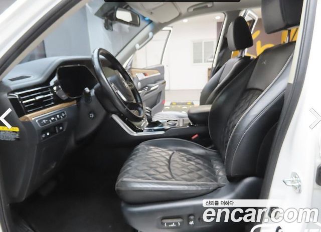 Kia Mohave Diesel 3.0 4WD 5-Seater — photo 1 of 17