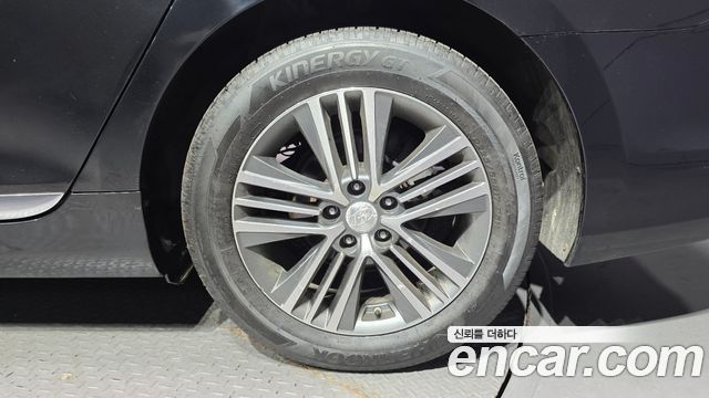 Hyundai Grandeur LPG HG300 Modern — photo 1 of 32