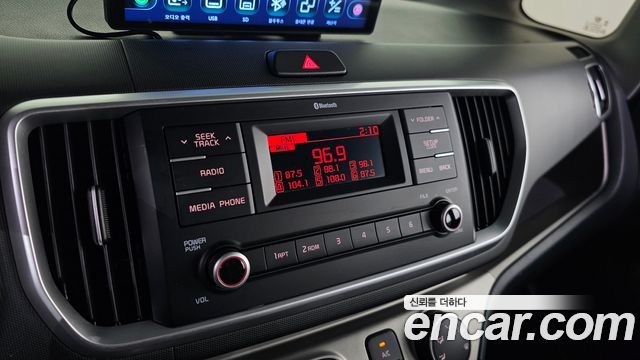 2019 Kia RAY Luxury, photograph 10