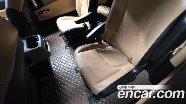 2022 Kia Canival Diesel 9-Seater Prestige, photograph 10
